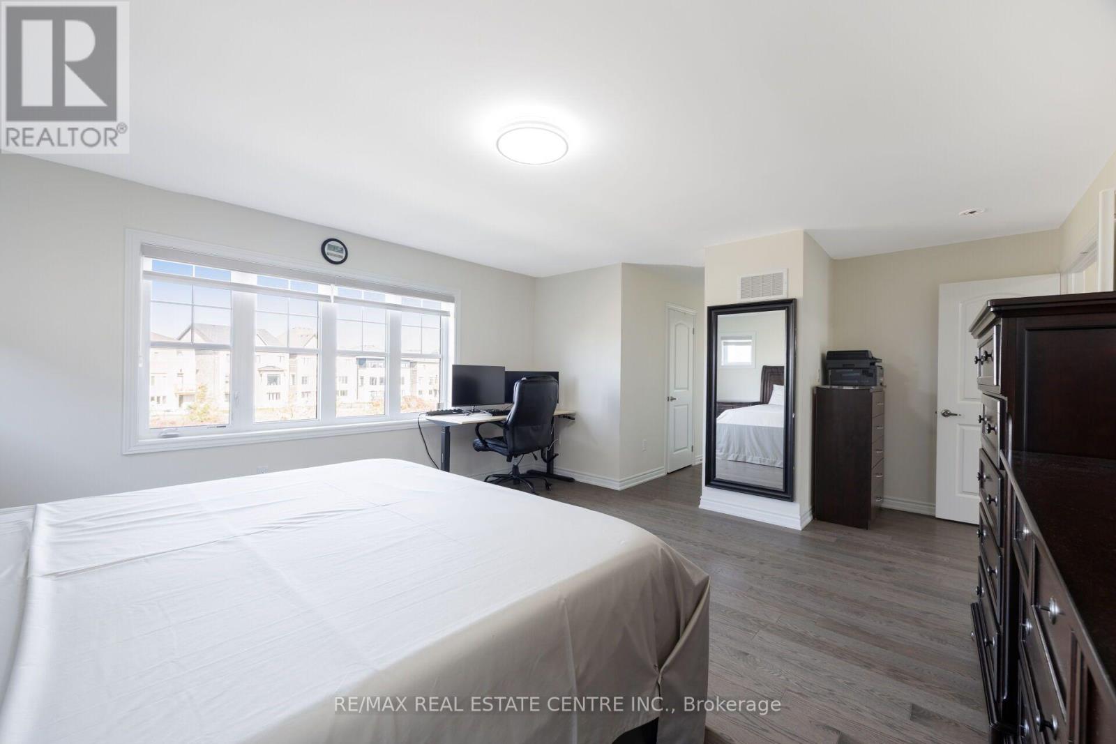 39 GOODVIEW DRIVE - 22