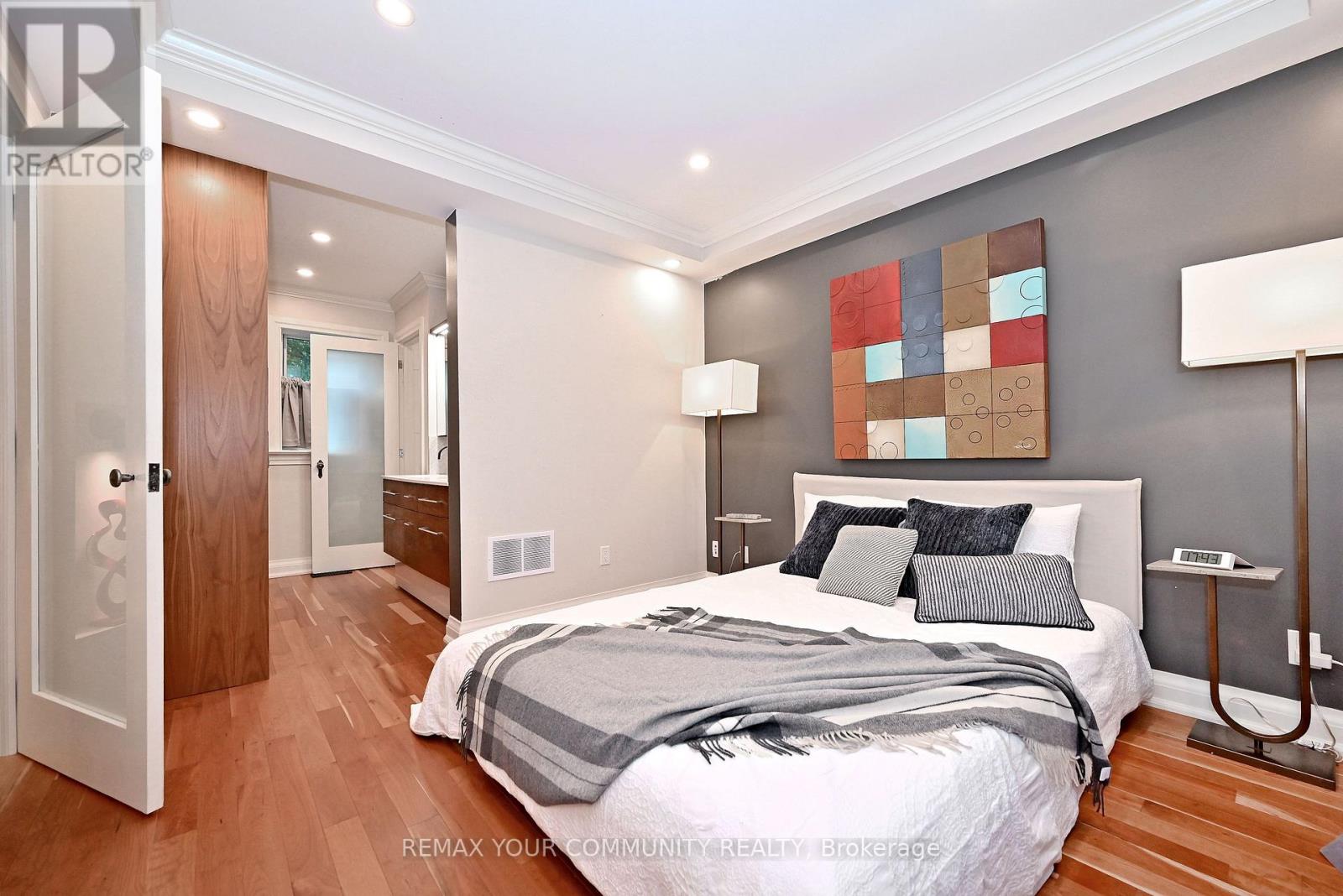 141 Prince Edward Drive South, Toronto, ON photo 16