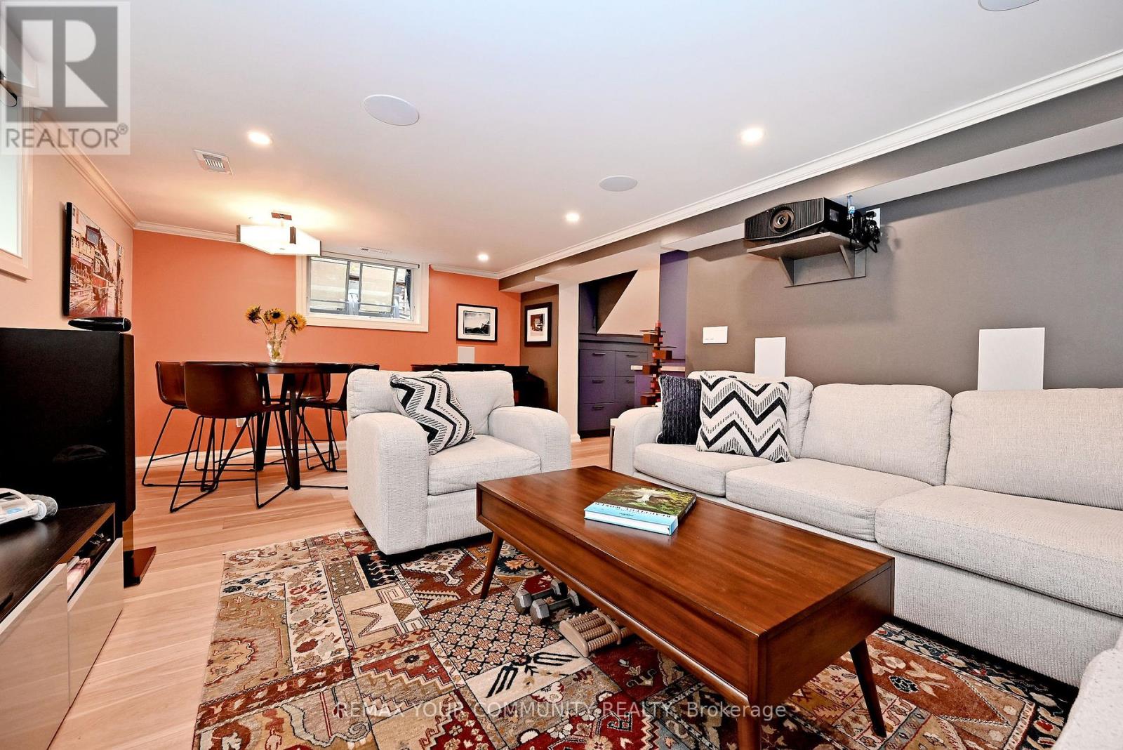 141 Prince Edward Drive South, Toronto, ON photo 37