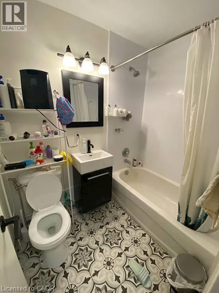 936 KING Street W Unit# 209 — photo 3