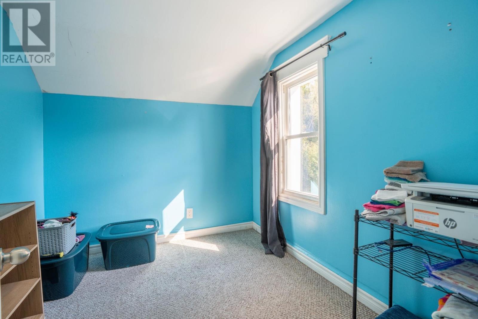332 Bruce ST - 18
