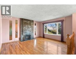 556 Lysander Drive SE - photo 3