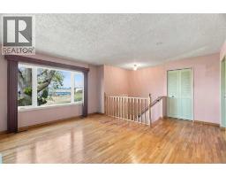 556 Lysander Drive SE - photo 5