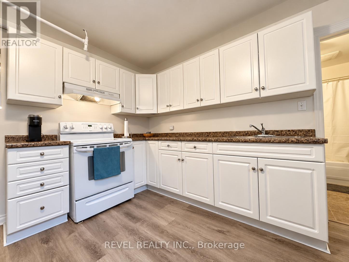 173 Front Street — photo 12