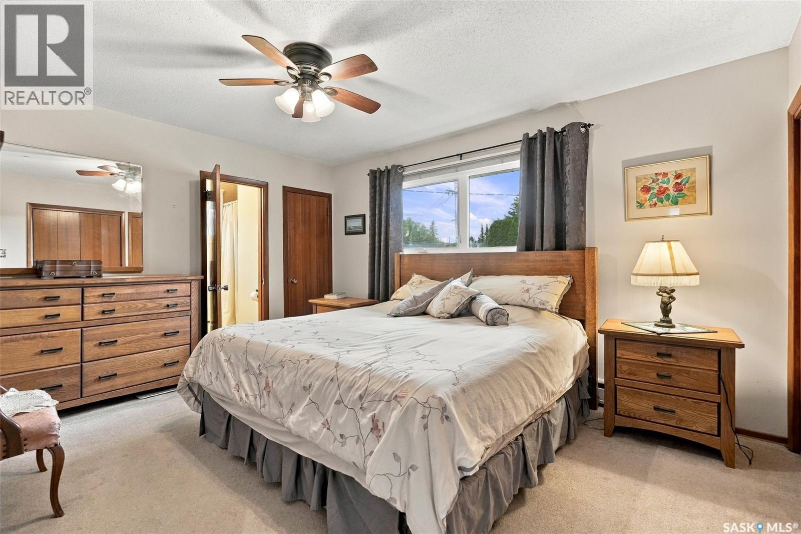 4002 Elphinstone STREET, Regina — photo 12
