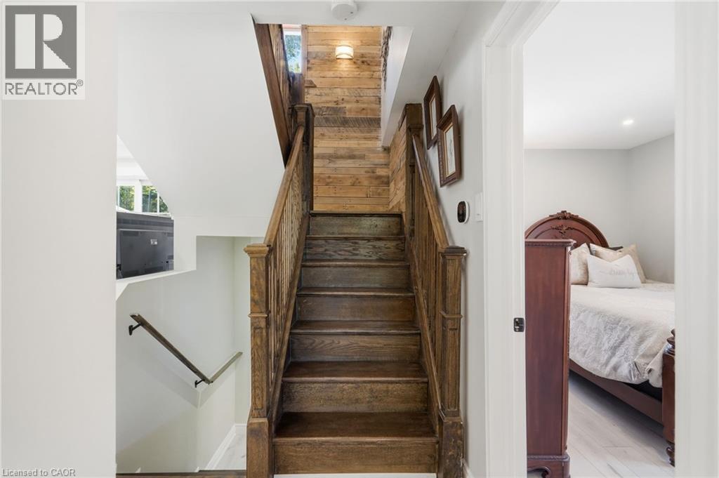 346 Hawkridge Avenue — photo 25