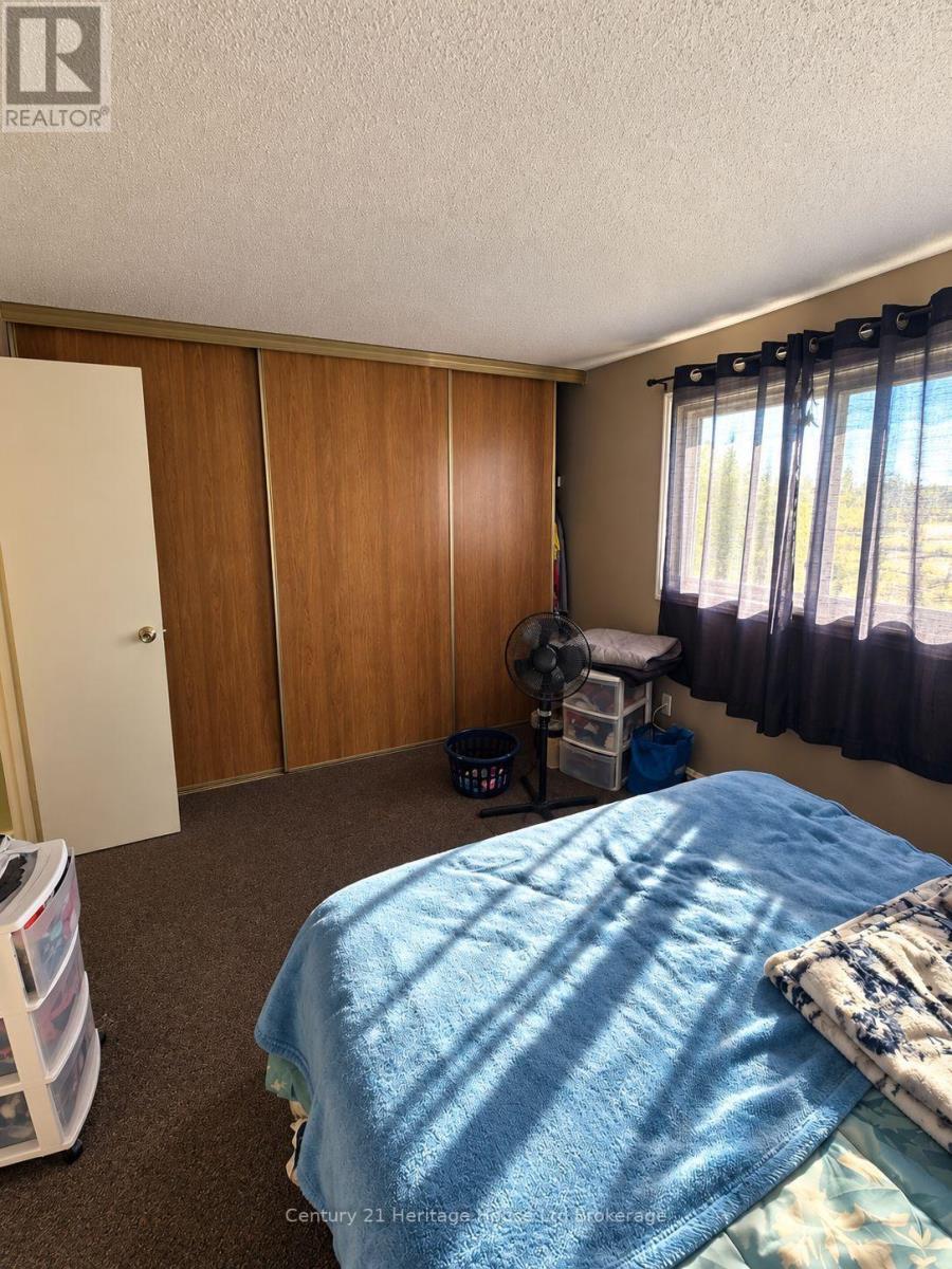 #17 133 BAY STREET - 8