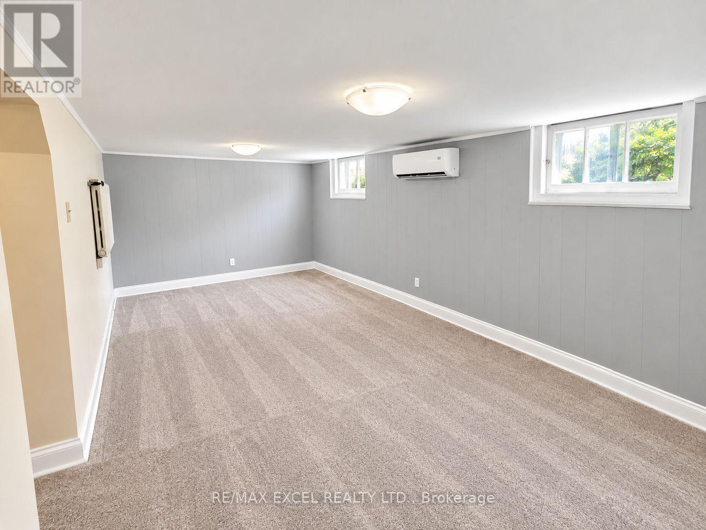 11 HUTTON AVENUE - 11