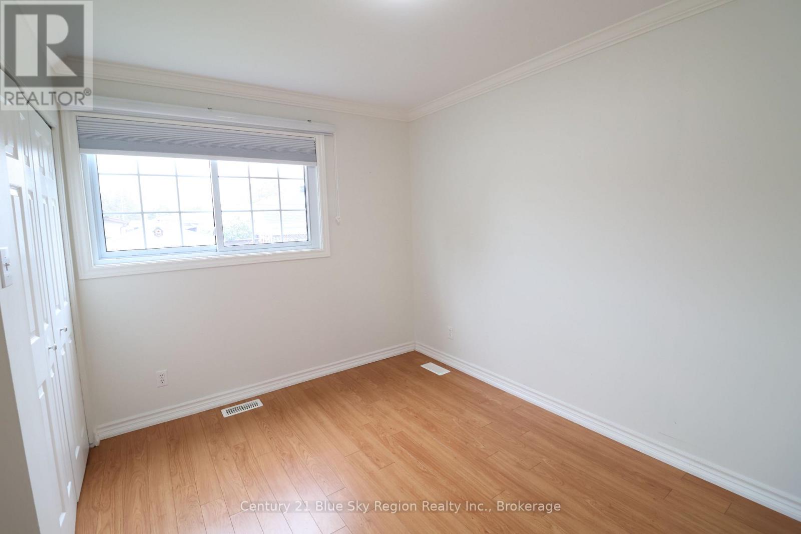 107 Strathcona Drive — photo 19