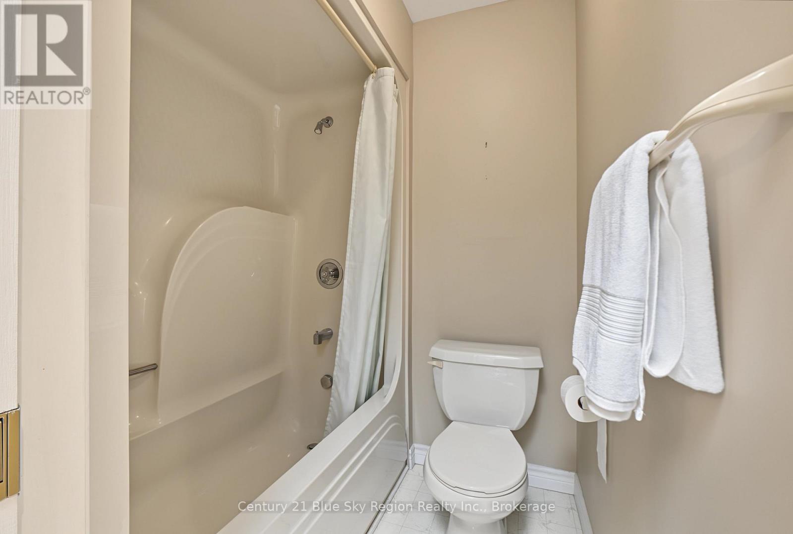 35 Janey Avenue — photo 26