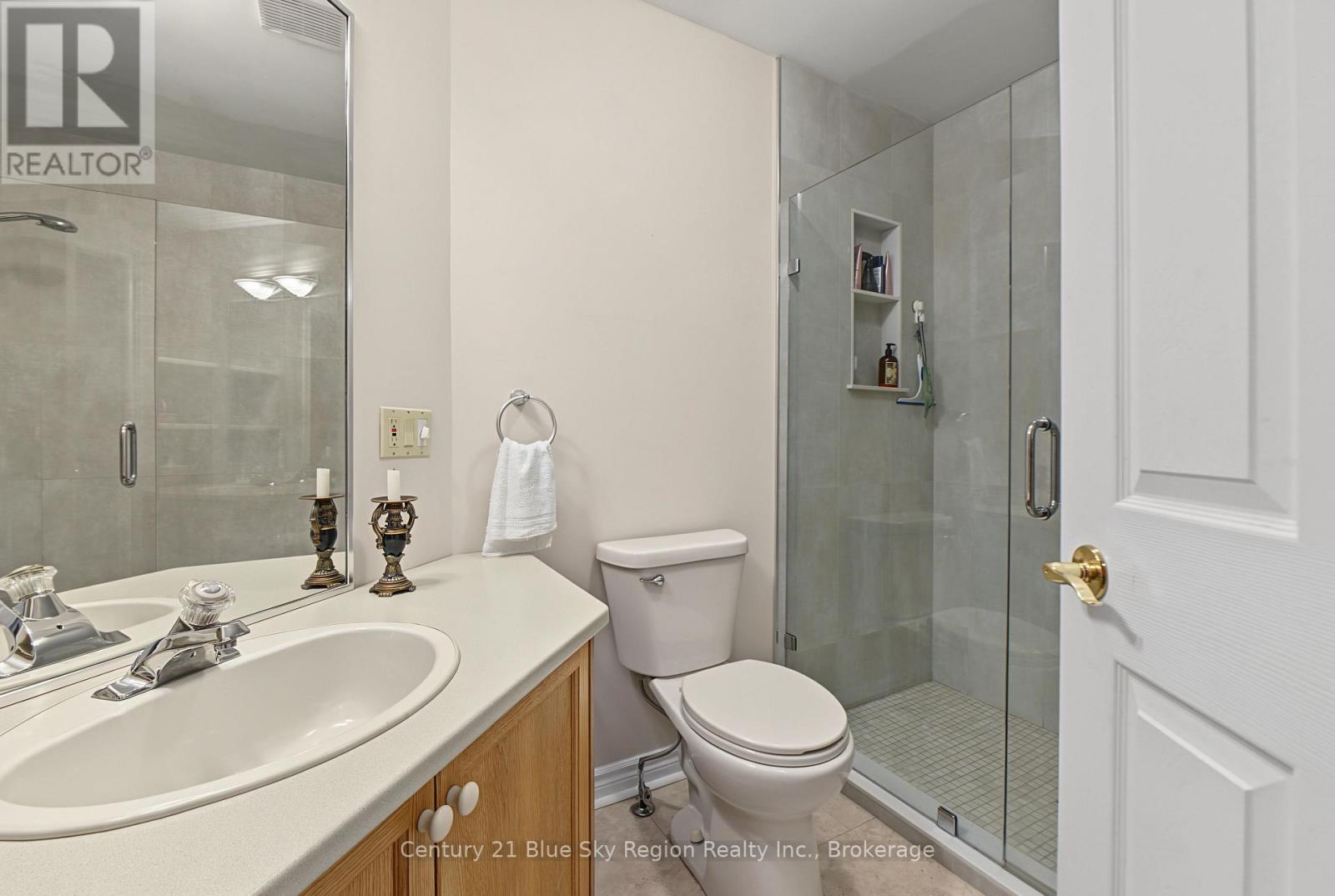 35 Janey Avenue — photo 28