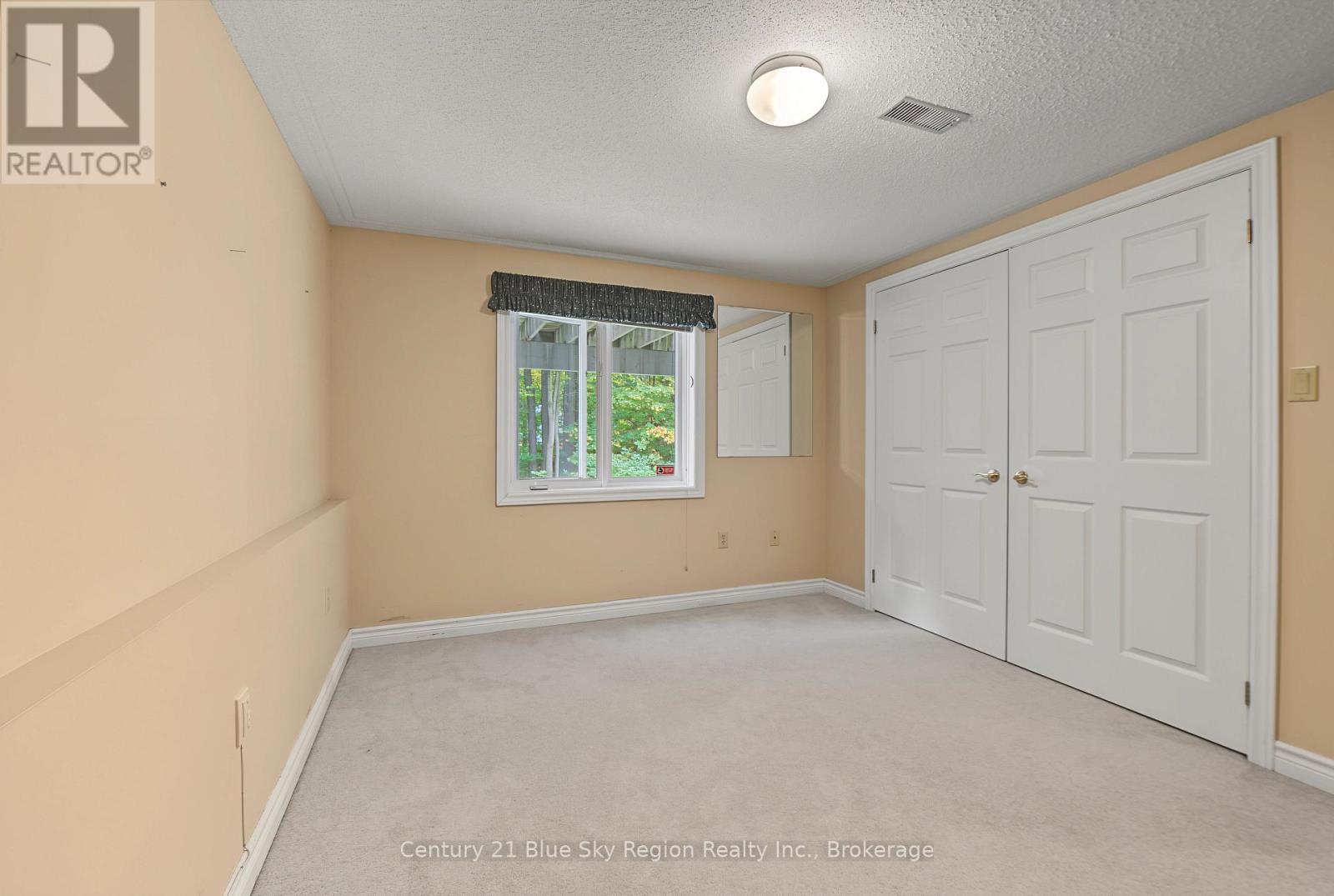 35 Janey Avenue — photo 38