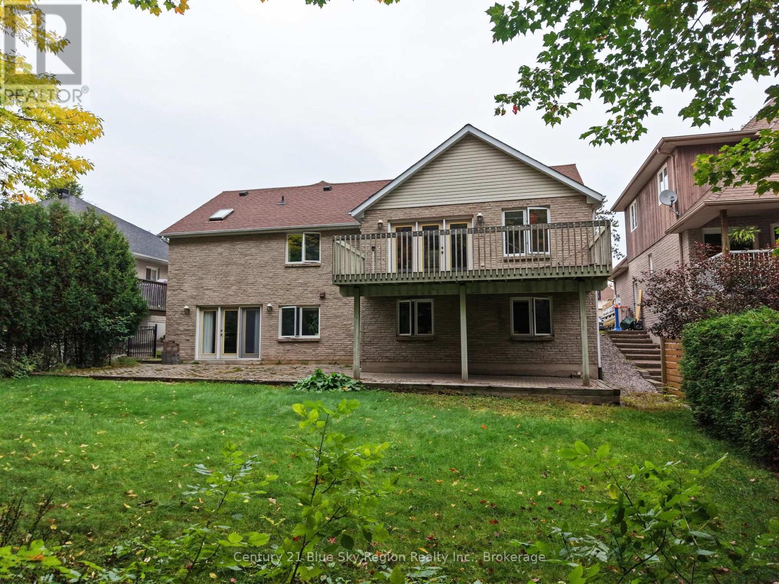 35 Janey Avenue — photo 44