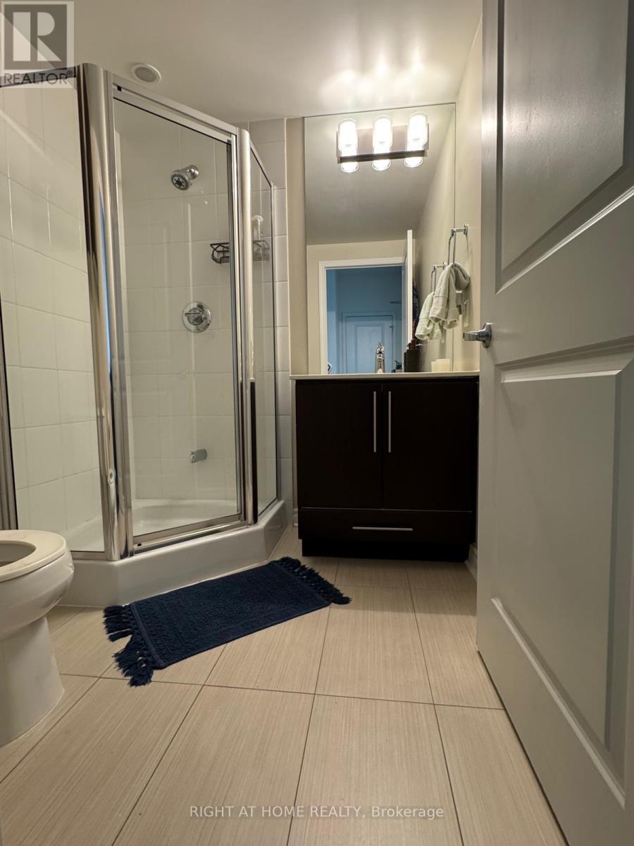 2885 Bayview Avenue — photo 11