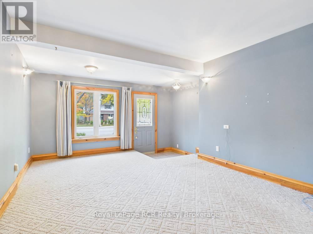 418 Goderich Street — photo 18