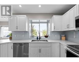 5 Avery Court, Parry Sound, ON P2A3C4 Photo 10