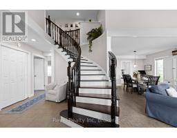 5 Avery Court, Parry Sound, ON P2A3C4 Photo 6