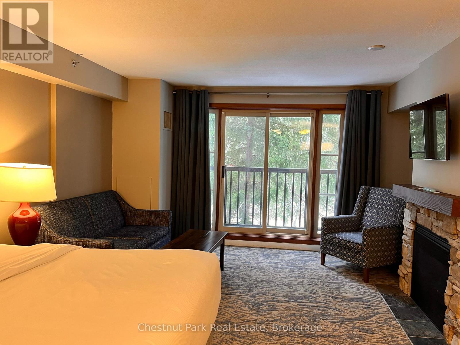 156 Jozo Weider Boulevard — photo 10
