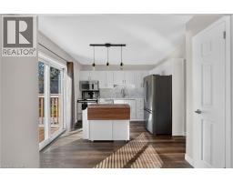 Eat in kitchen - 4996 Greenlane Road, Beamsville, ON L3J0C1 Photo 8