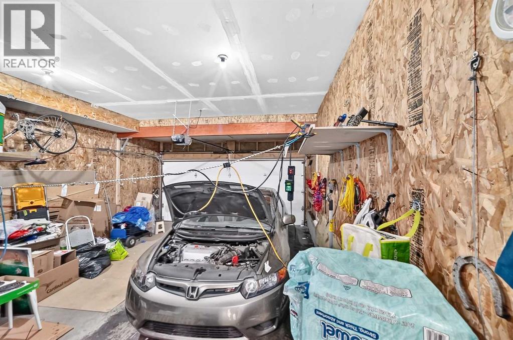222 Saddlehorn Close NE - photo 37