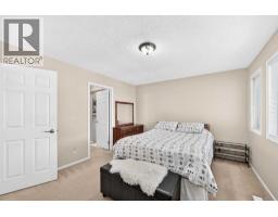 222 Saddlehorn Close Ne, Calgary, AB T3J5C5 Photo 20
