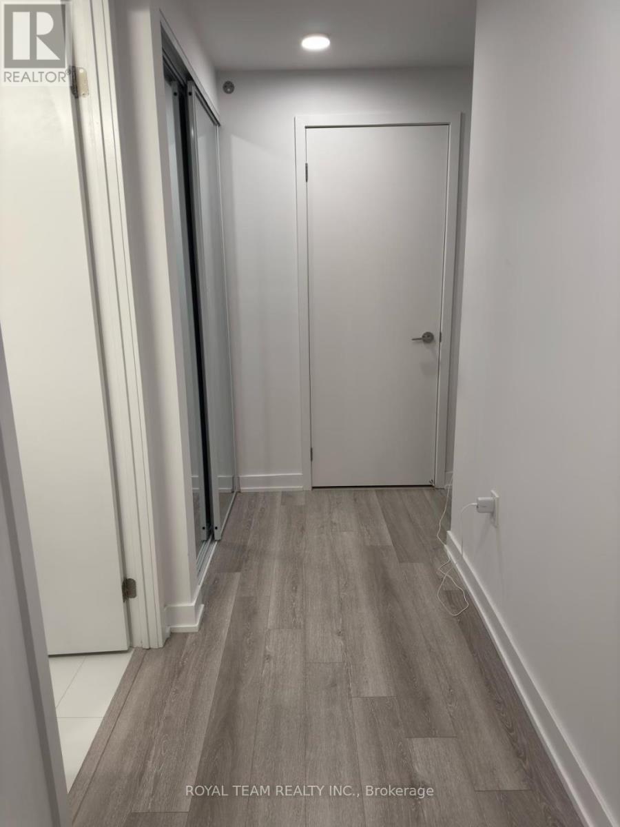1406- 238 Simcoe Street West, Toronto, ON photo 5