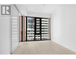 1805 - 161 Roehampton Avenue, Toronto, ON M4P0C8 Photo 17
