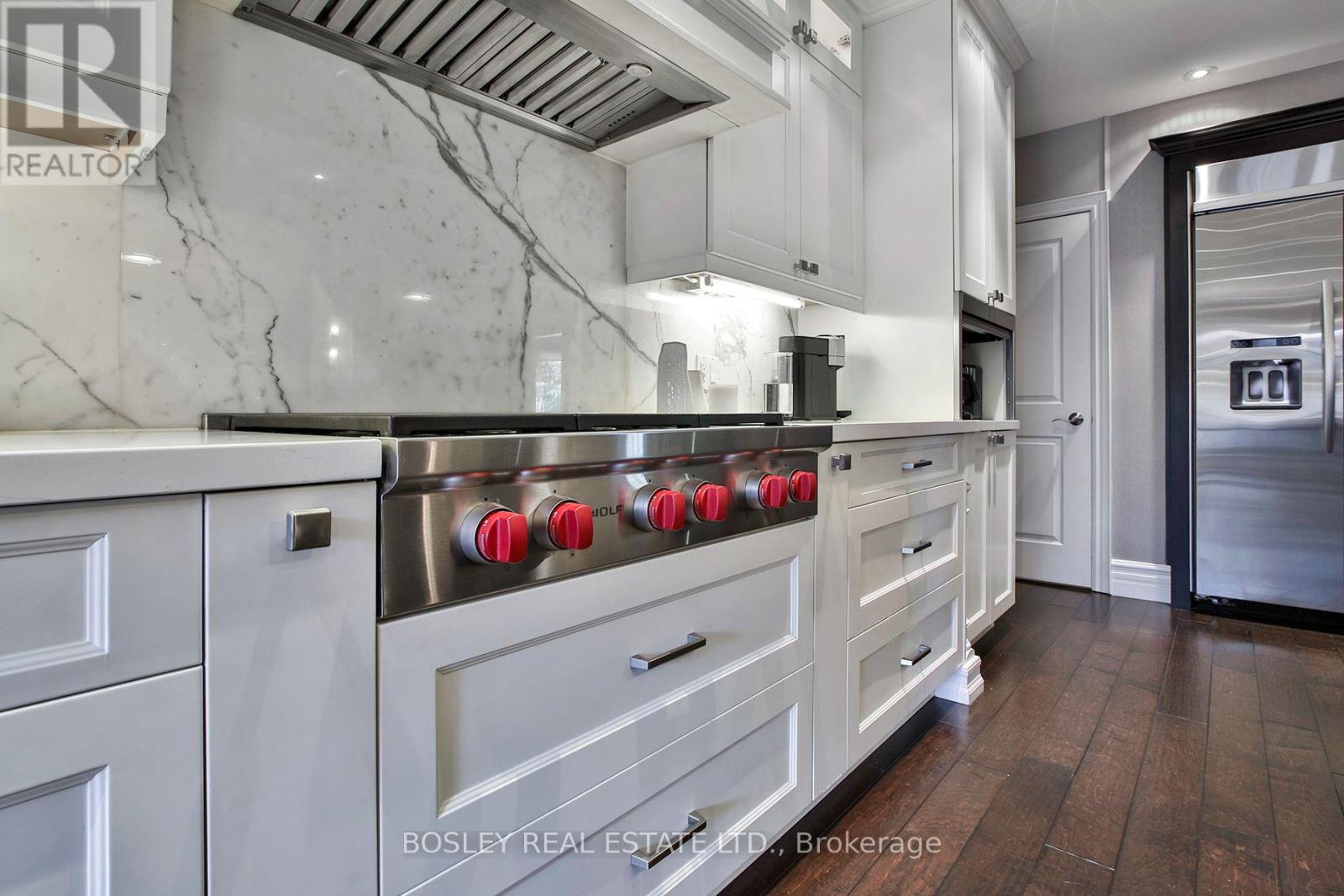 253 Glenview Avenue, Toronto, ON photo 14