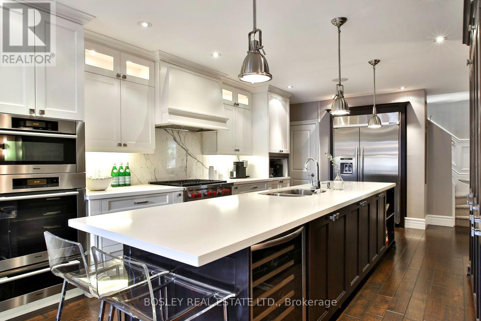 253 Glenview Avenue, Toronto, ON photo 15