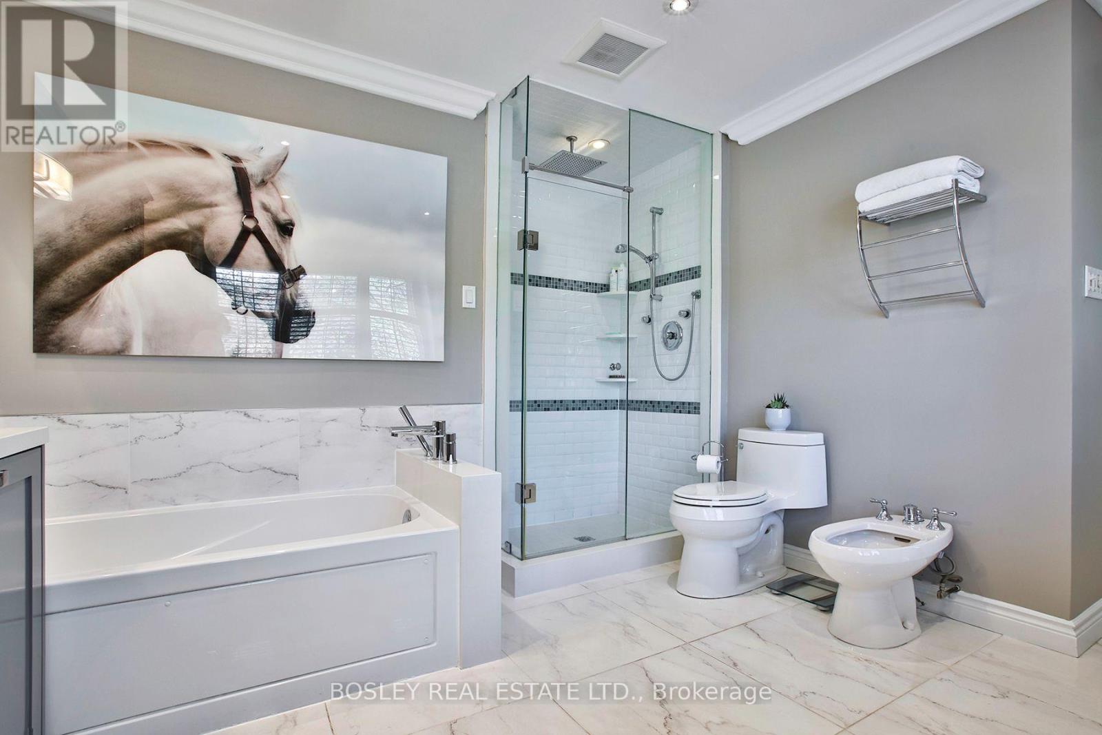 253 GLENVIEW AVENUE - 29