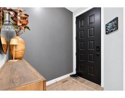 260 Cranarch Common SE - photo 2
