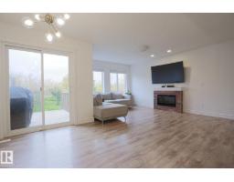 Bedroom 3 - 3833 Robins Cr Nw, Edmonton, AB T5S0M7 Photo 6