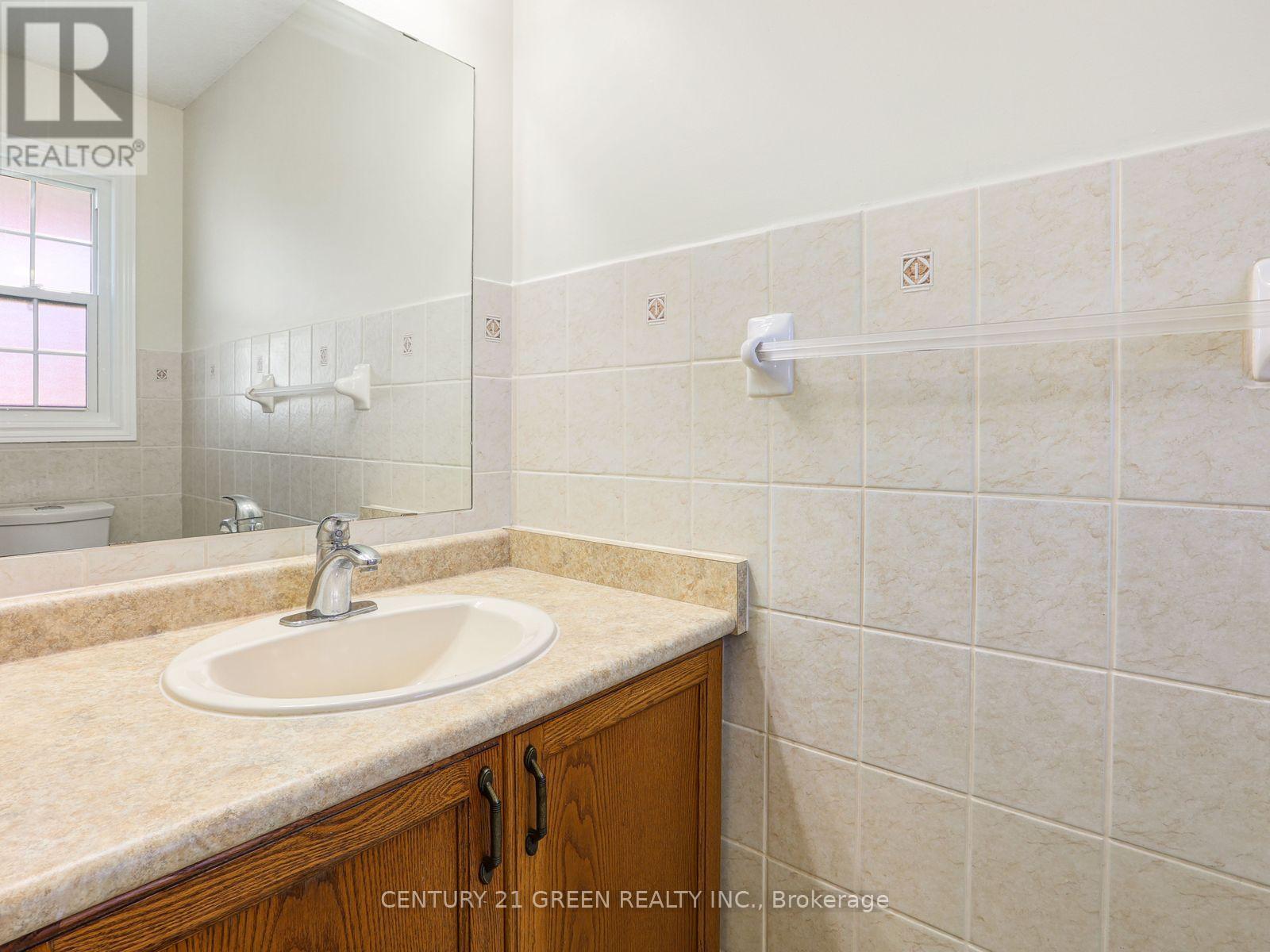 469 Activa Avenue, Kitchener, ON photo 12