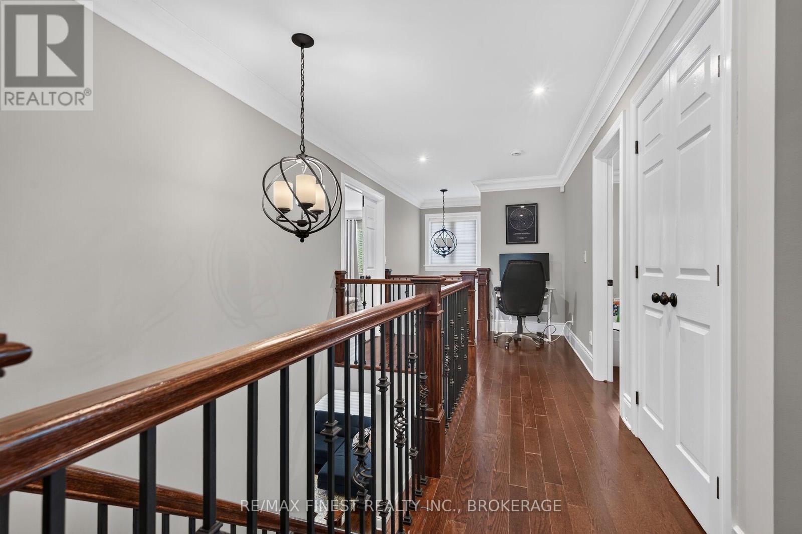 589 Fieldstone Drive — photo 19