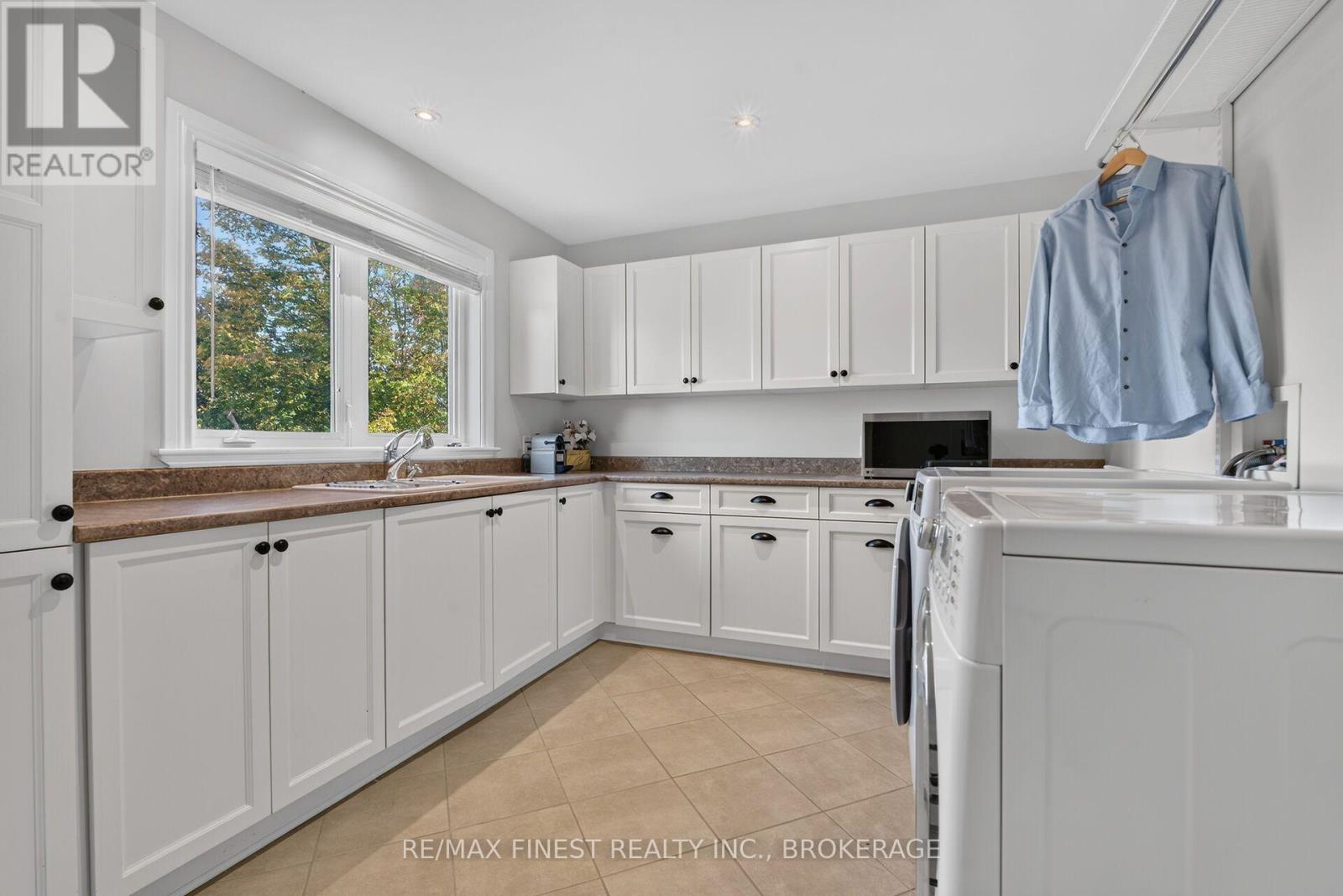 589 Fieldstone Drive — photo 28