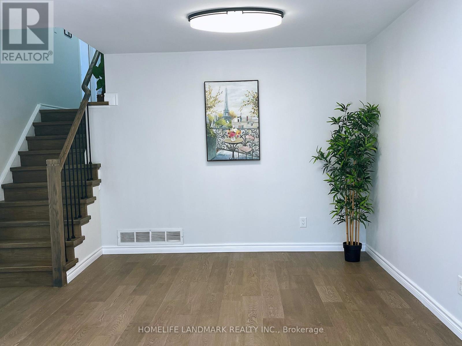 6 SNOWHILL CRESCENT - 5