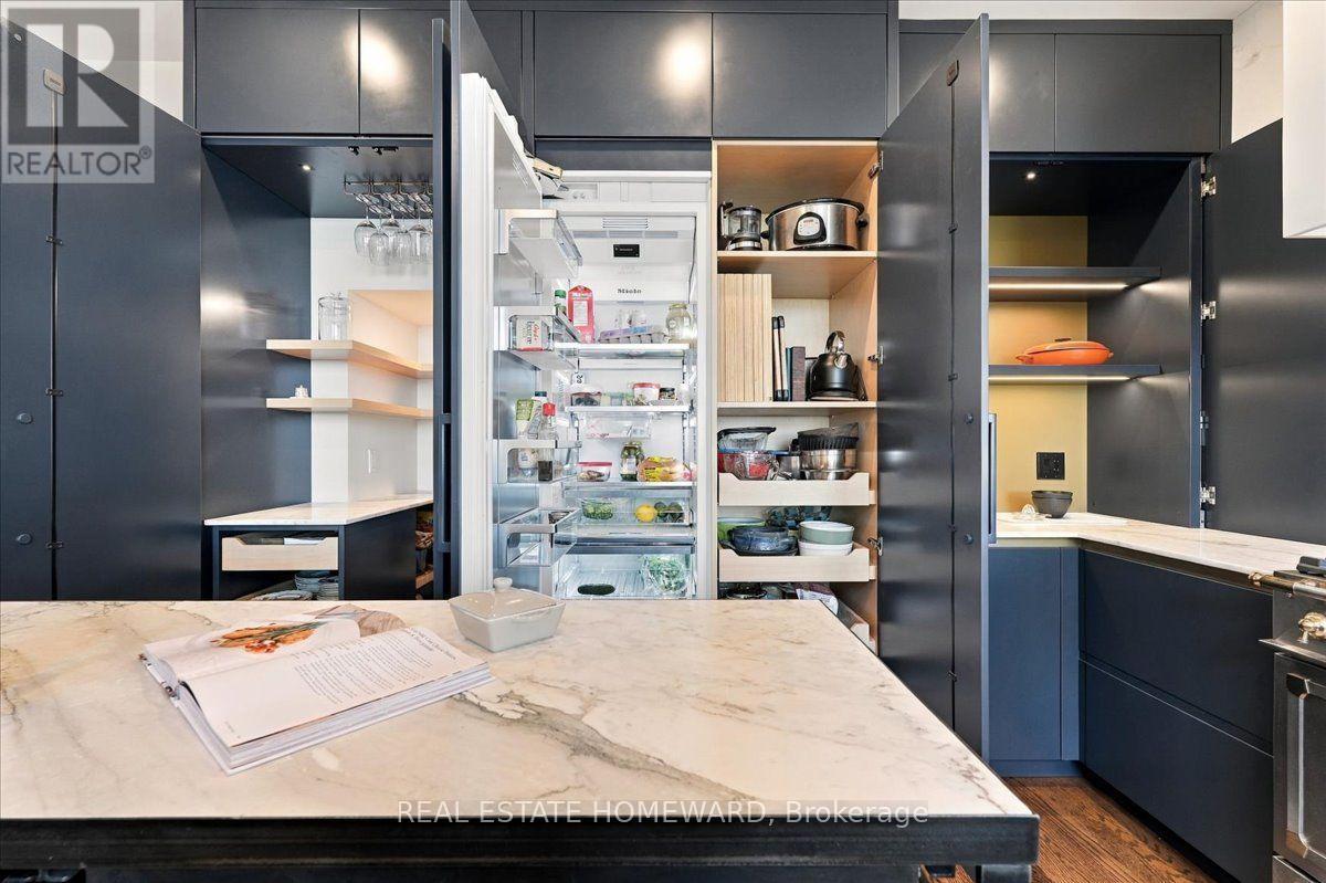 35 Springbank Avenue, Toronto, ON photo 11
