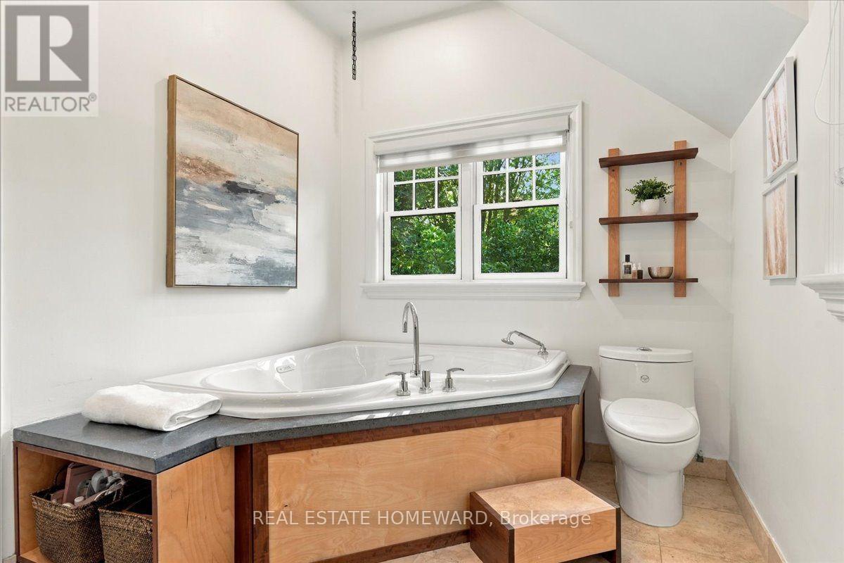 35 Springbank Avenue, Toronto, ON photo 21