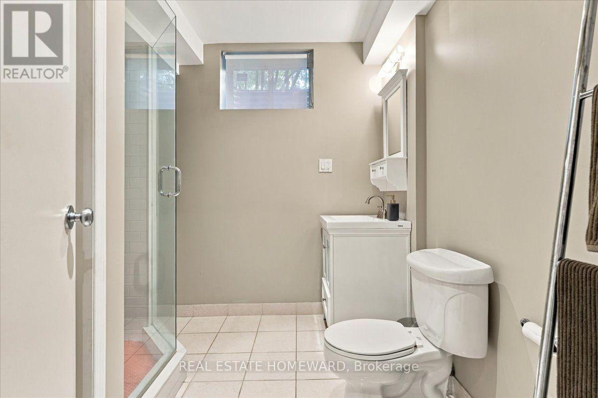 35 Springbank Avenue, Toronto, ON photo 37