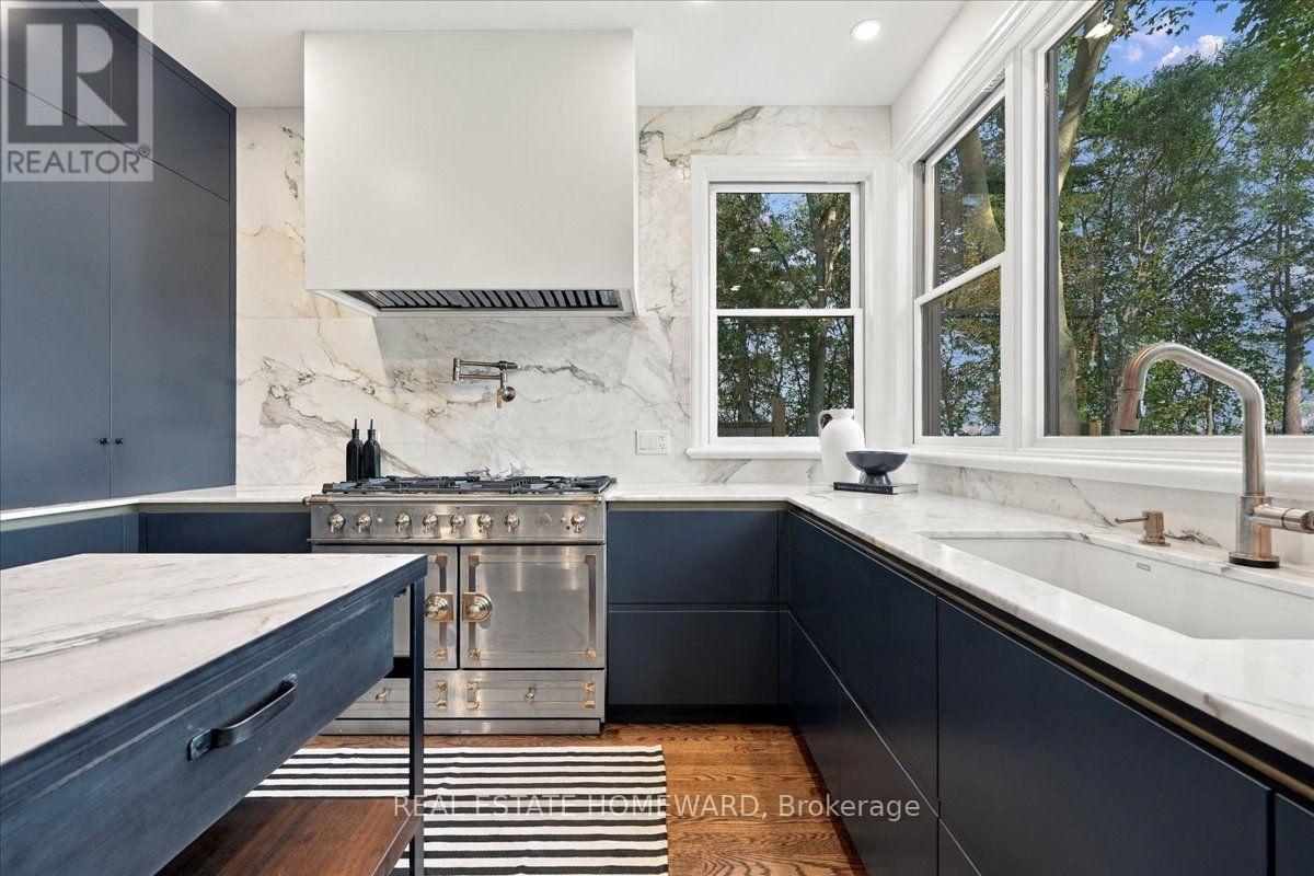 35 Springbank Avenue, Toronto, ON photo 7