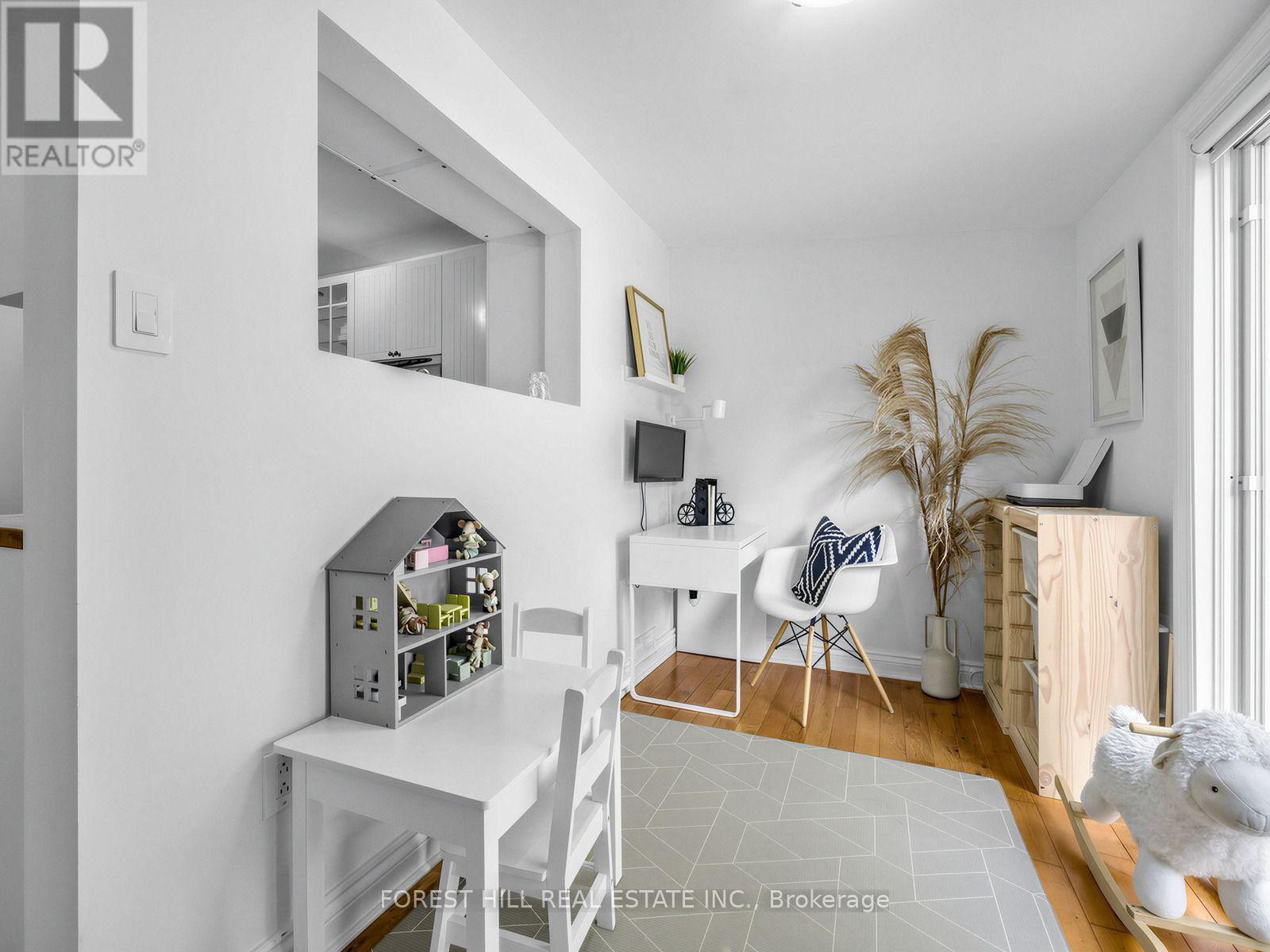 84 Walpole Avenue, Toronto, ON photo 18