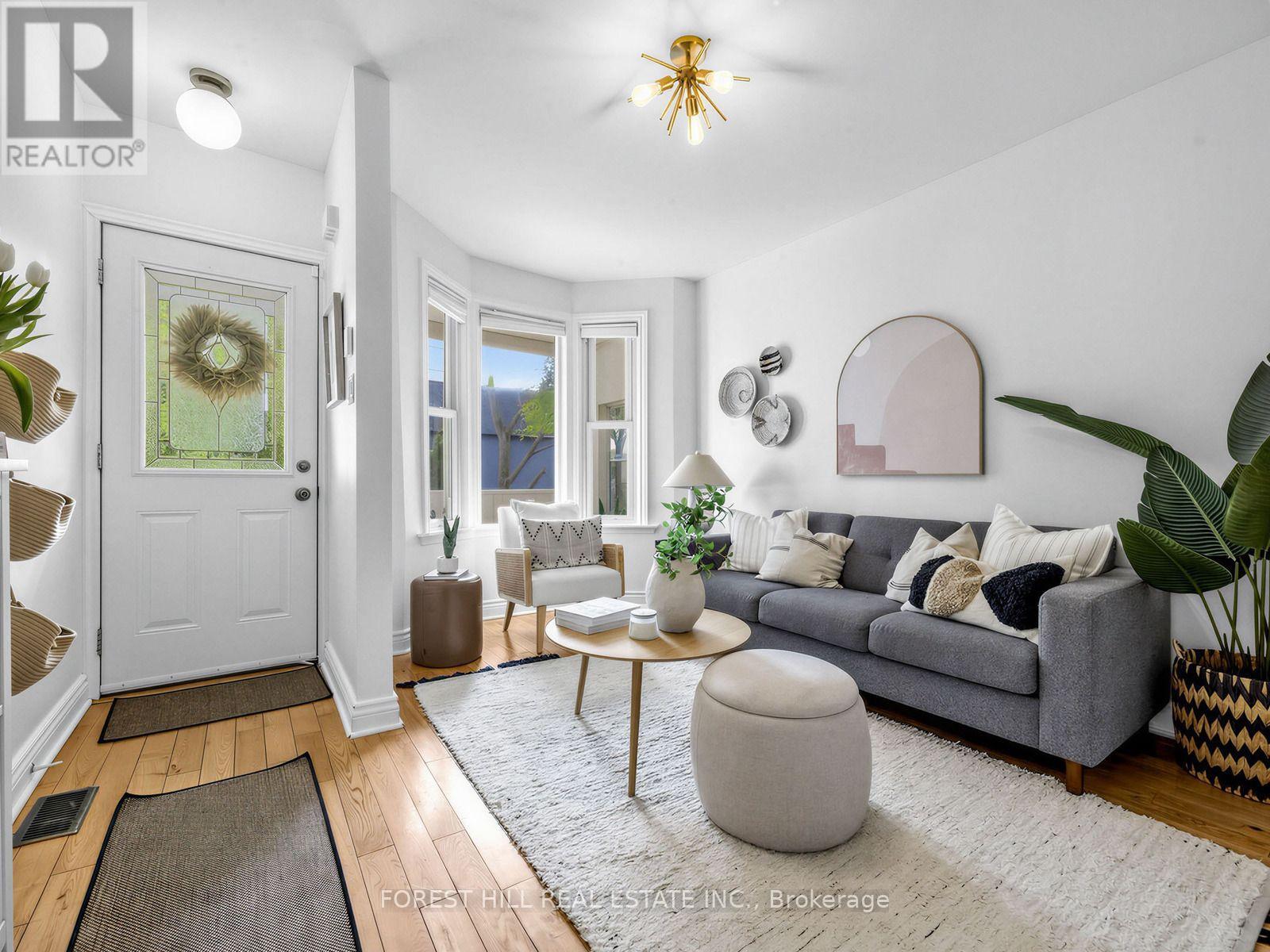 84 Walpole Avenue, Toronto, ON photo 4