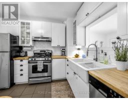 84 Walpole Avenue, Toronto, ON M4L2J1 Photo 13