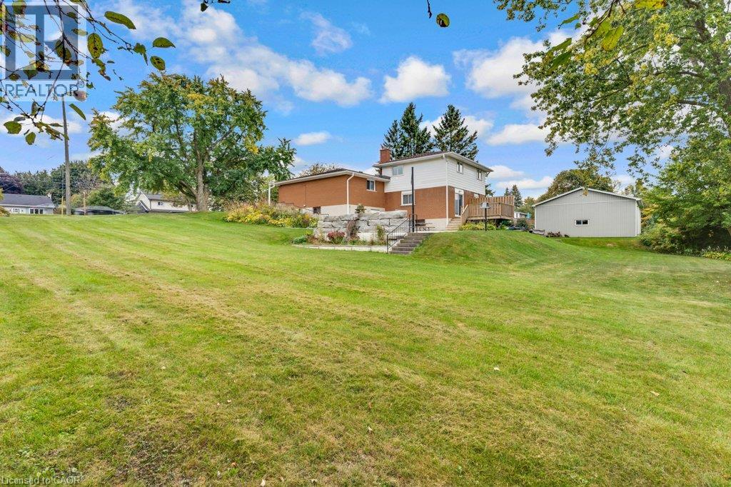 7778 Highway 7 — photo 43