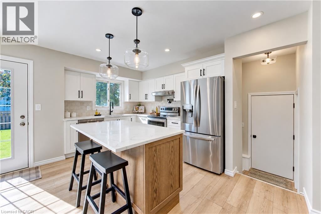23 Jacob Street West — photo 15