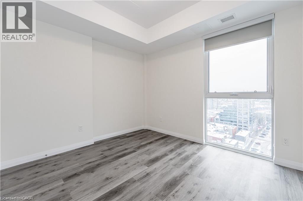 60 Charles Street — photo 10