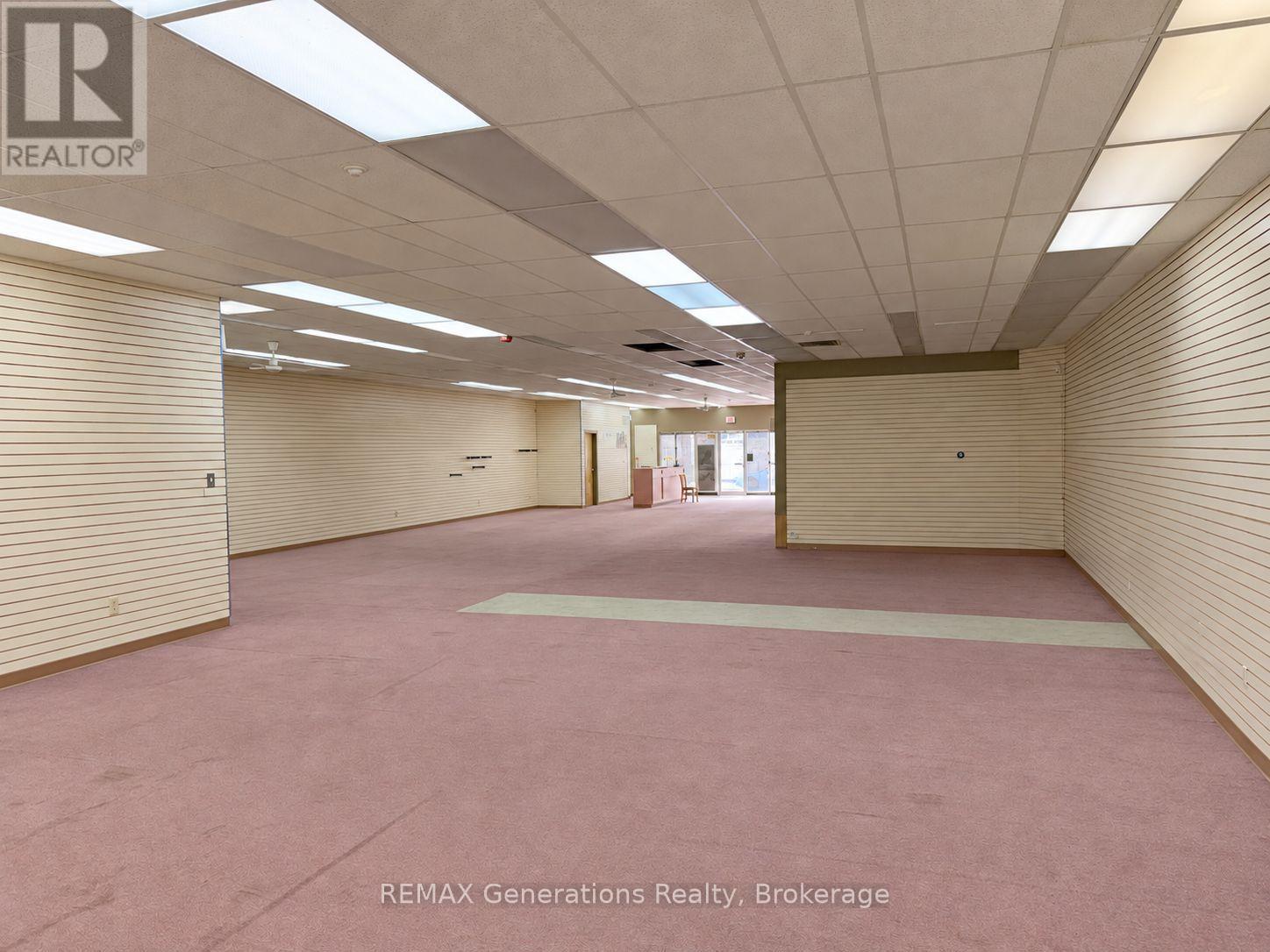 407 Victoria Avenue East — photo 5