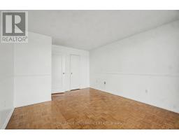 310 - 2400 Virginia Drive, Ottawa, ON K1H8L3 Photo 11