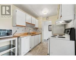 310 - 2400 Virginia Drive, Ottawa, ON K1H8L3 Photo 8