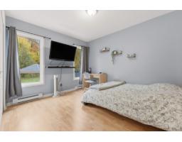 5 Ch. Des Sources, L Ange Gardien, QC J8L0G4 Photo 18